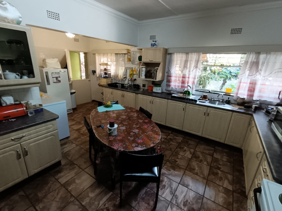 4 Bedroom Property for Sale in Protea Park North West